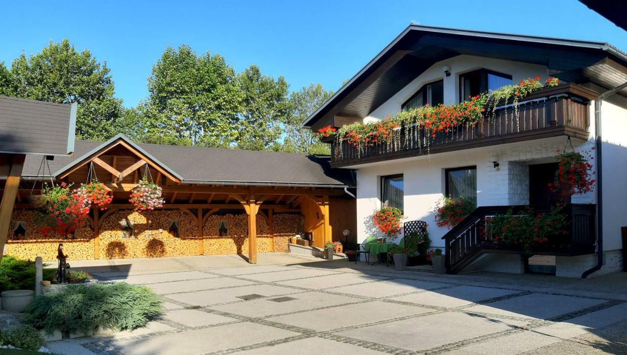 Garden Apartments Jansa Radovljica Exterior photo